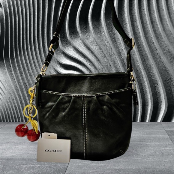 Vintage Coach soho shoulder bag Black soft Leather Crossbody Bag - Picture 6 of 17